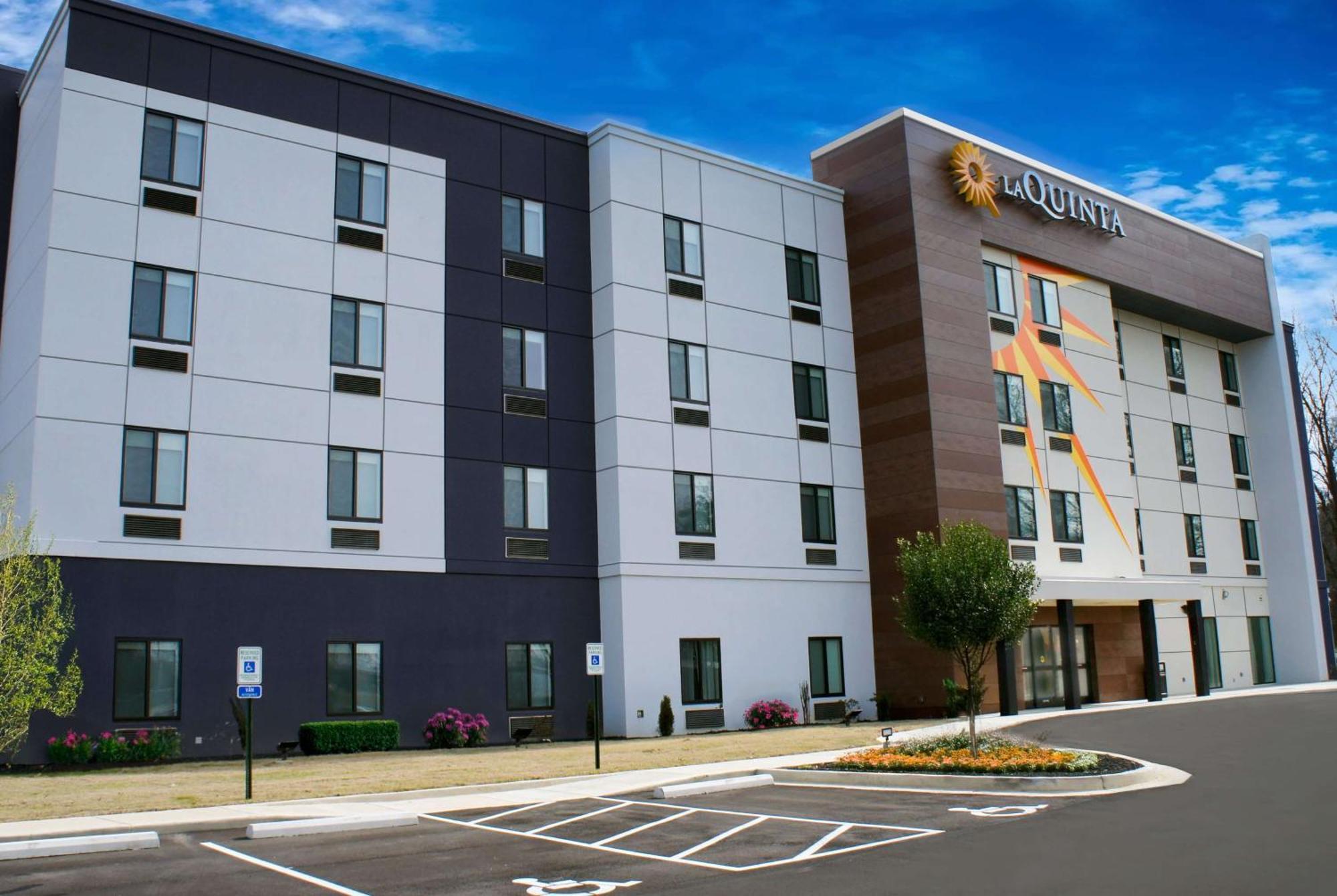 La Quinta Inn & Suites By Wyndham Memphis East Exterior foto